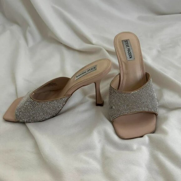 Steve Madden Women's Silver and Gold Court - Picture 1 of 2